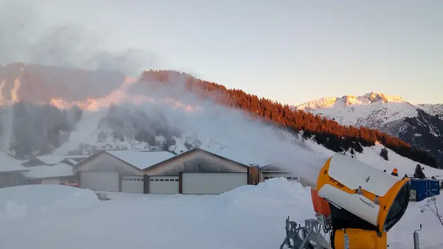 Visite usine à neige